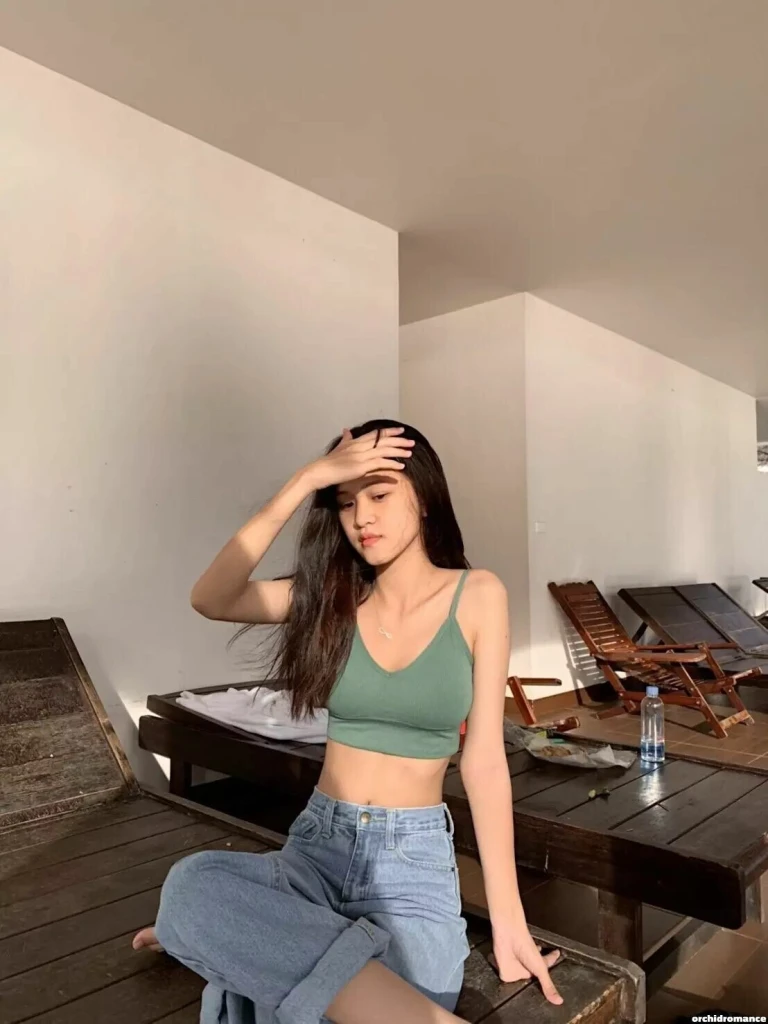Paige Profile image 2
