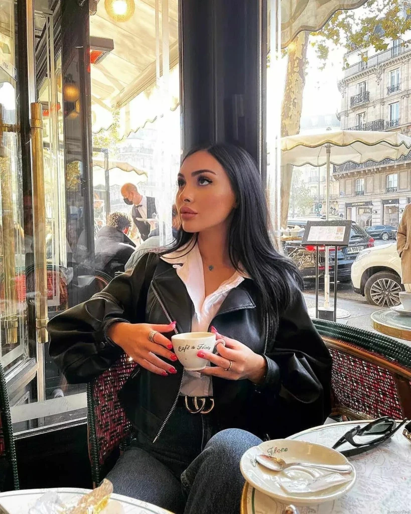 Isabella Profile image 6