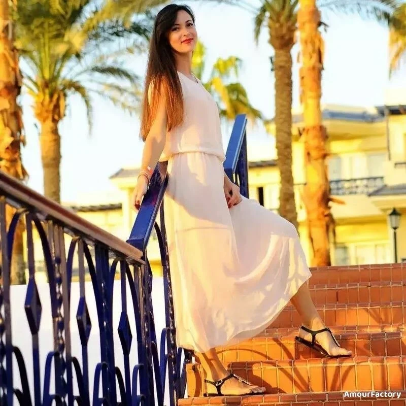 Agnesse Profile image 4