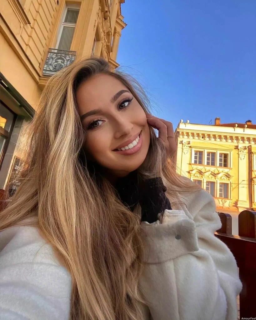 Natalia Profile image 3