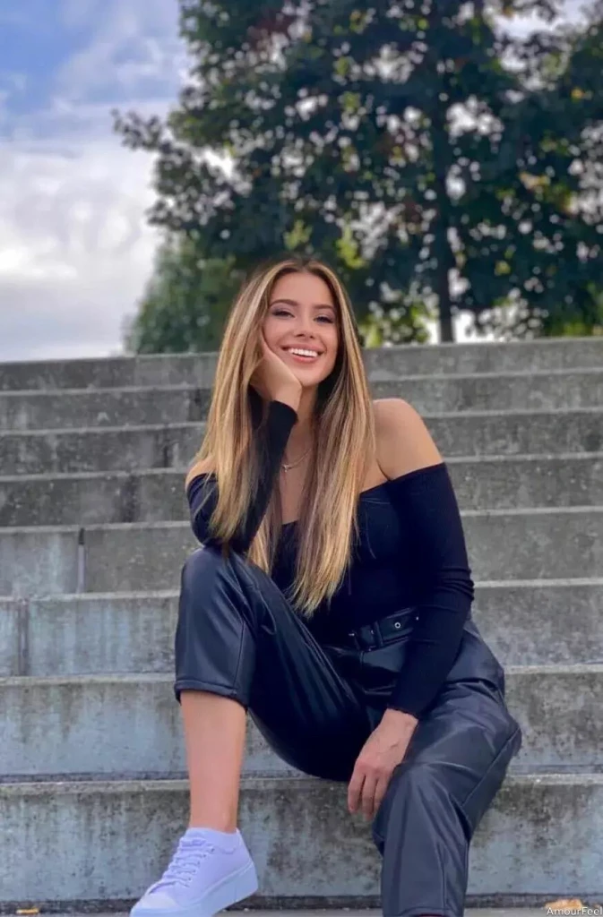 Natalia Profile image 1