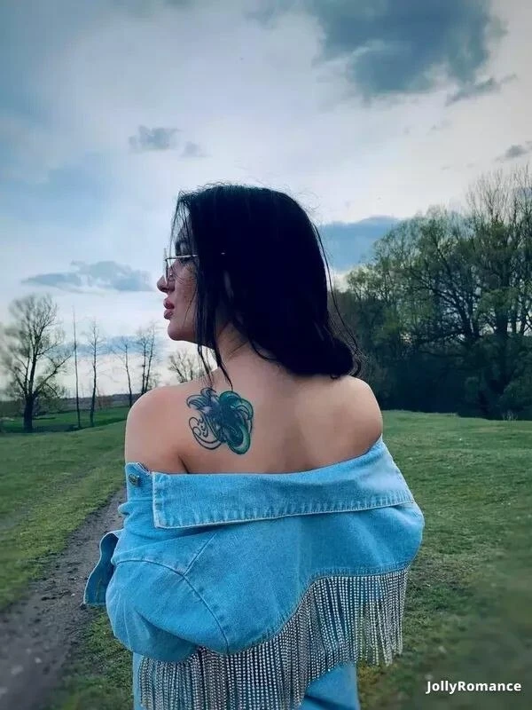 Nellie Profile image 1