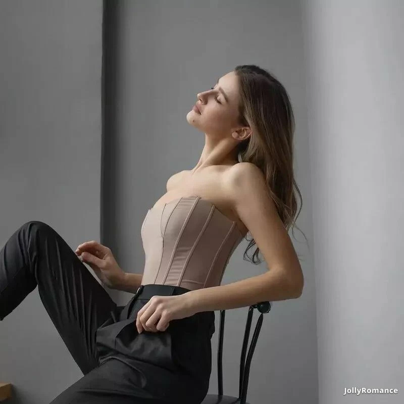 Zhanna Profile image 3